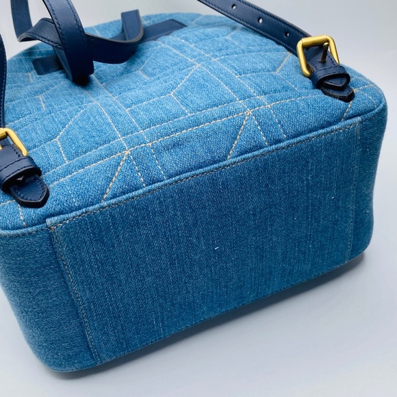 🎉SOLD🎊Gucci Gg Marmont Matelassé Denim Pearl Embellished Backpack Authentic - Picture 8 of 13